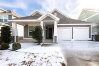 Building Photo - 9108 Blackstone Dr