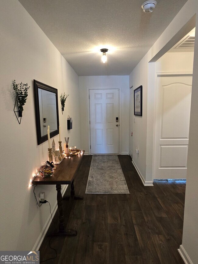 Building Photo - 108 Landing Blvd