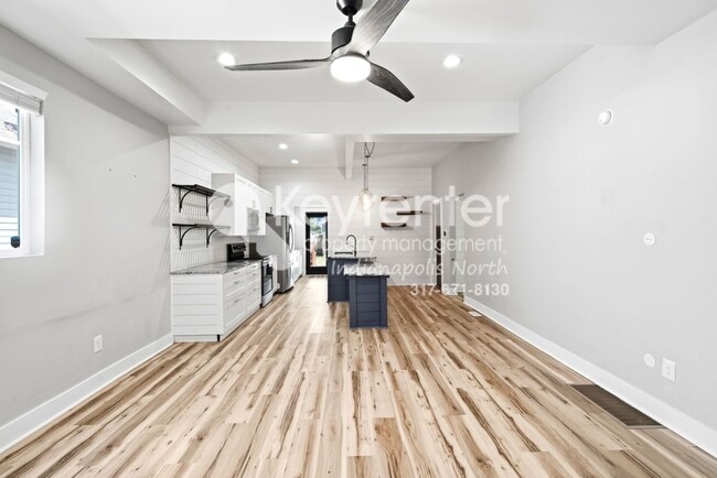 Building Photo - 849 N Temple Ave