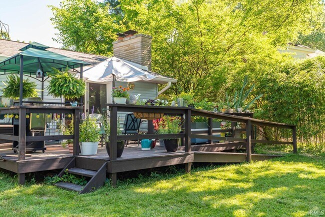 Building Photo - 1708 E Windsor Dr