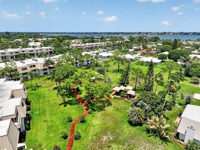 Building Photo - 1800 SE St Lucie Blvd