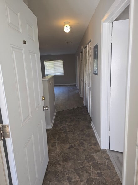 Building Photo - 1652 Eagles Pl