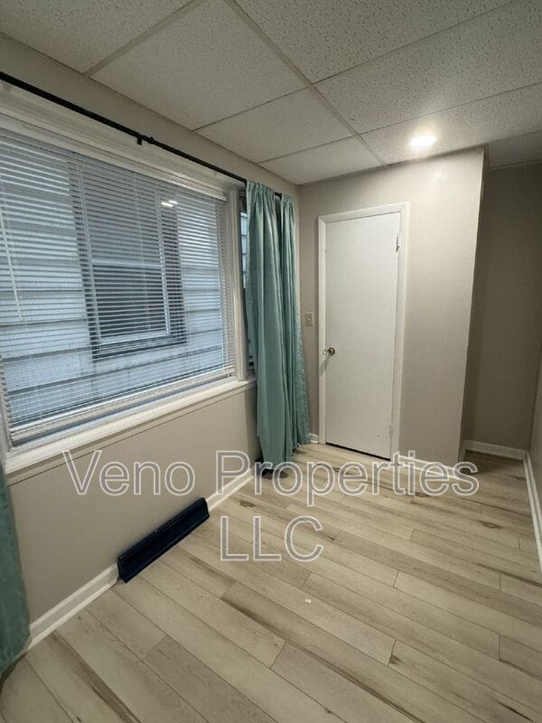 Building Photo - 34 Congress St