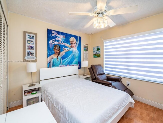 Building Photo - 16332 SW 83rd Ln