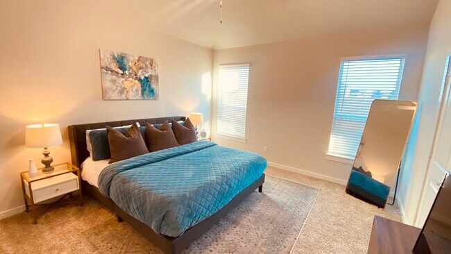 Building Photo - 7847 Grand Louis Way