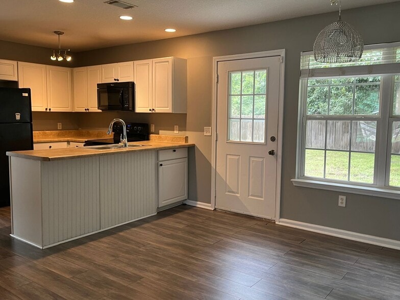 Building Photo - 74 Front Run Pl