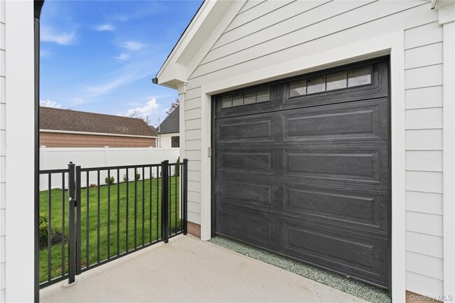 Building Photo - 6 Cammerer Ave