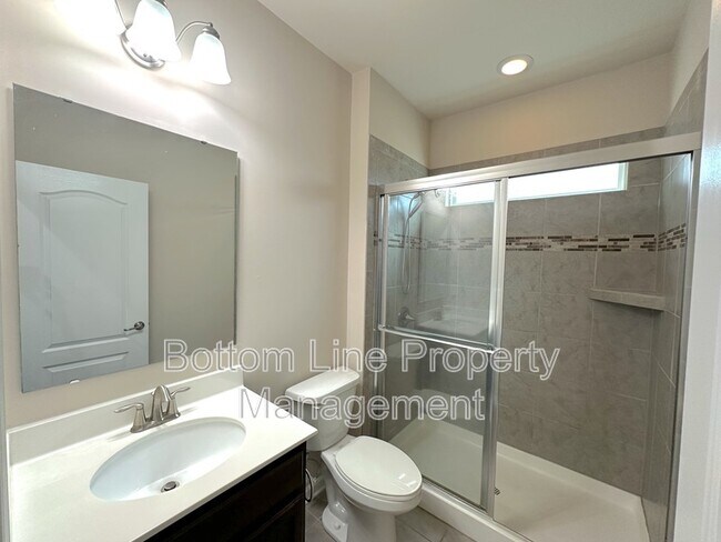 Building Photo - 1007 Anatrella Ln NW