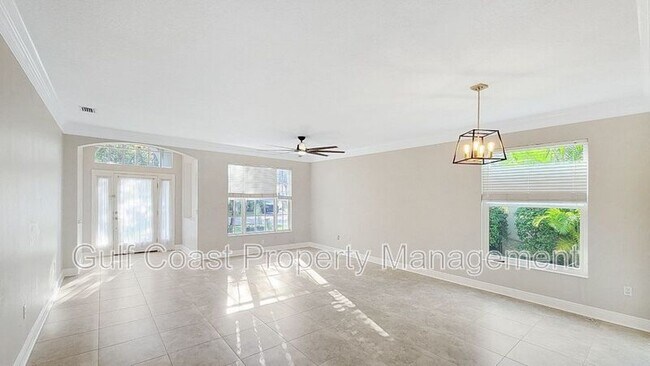 Building Photo - 8823 Haven Harbour Way