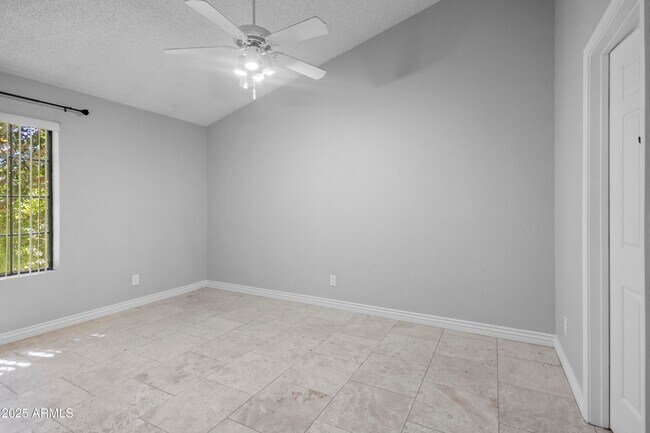 Building Photo - 11011 N 92nd St