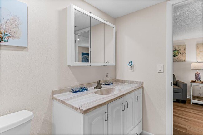 Building Photo - 115 Canal Ave S