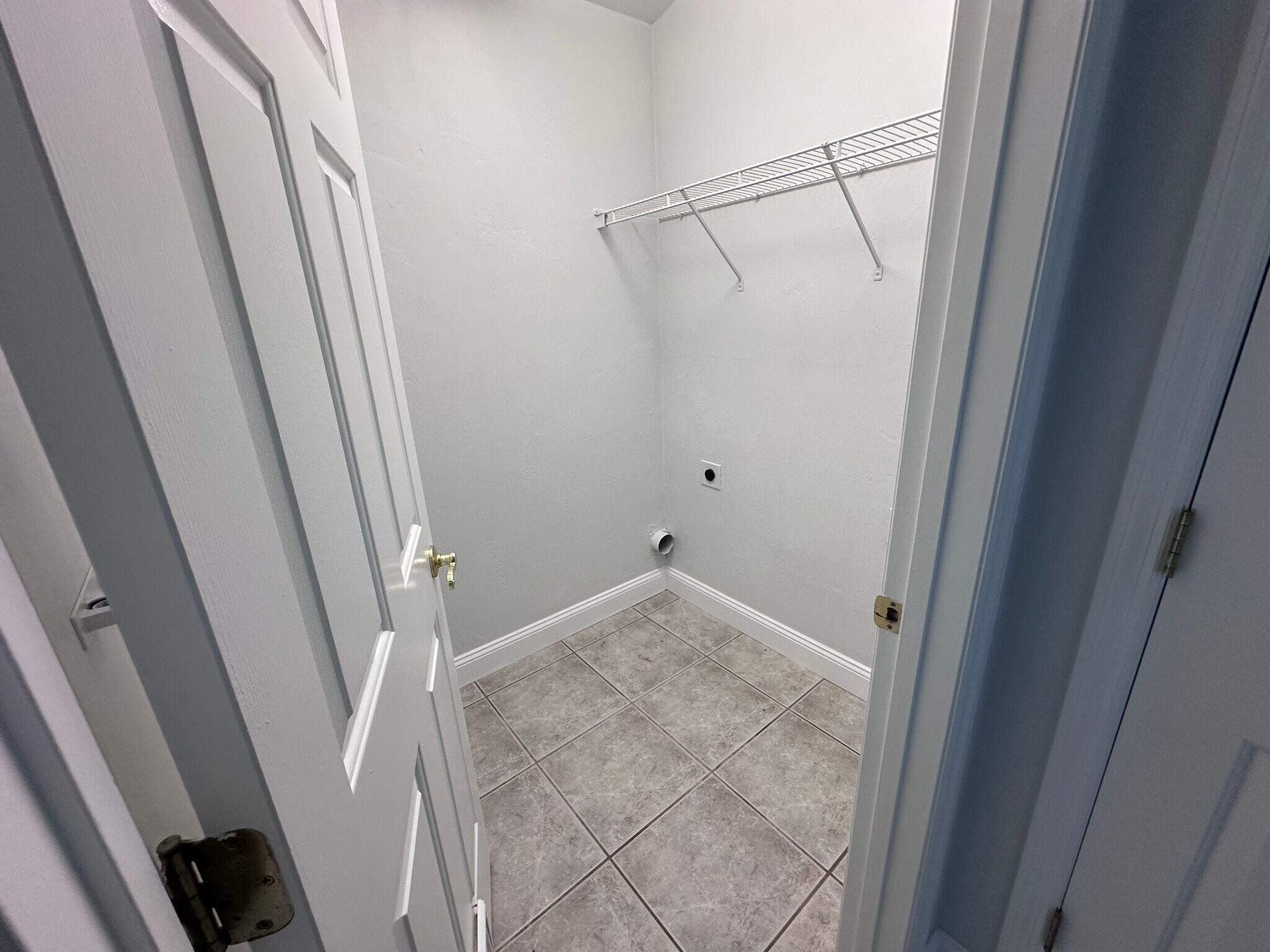 Building Photo - 129 Grey Dapple Way