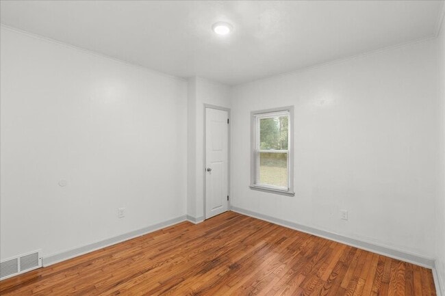 Building Photo - 5219 Somers Point Rd