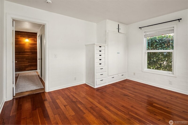 Building Photo - 1817 S 3rd St