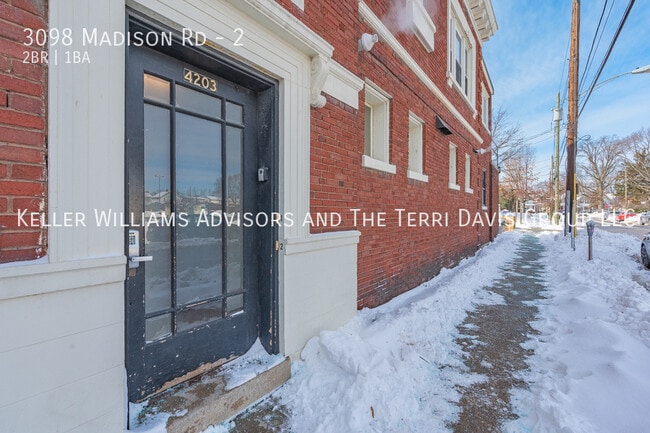 Building Photo - 3098 Madison Rd