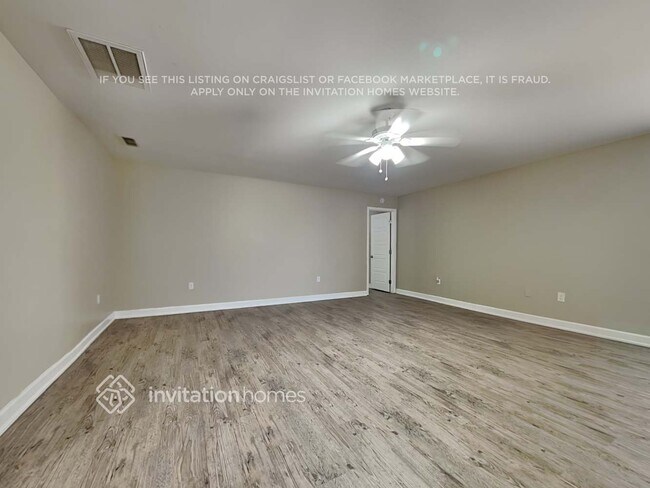 Building Photo - 15924 Eagle River Way