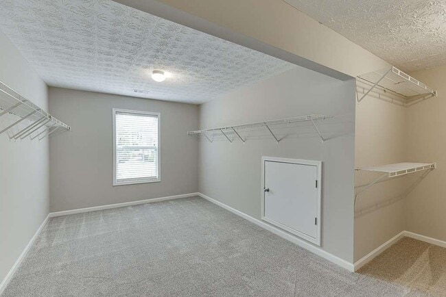 Building Photo - 4439 Woodgate Hill Trail