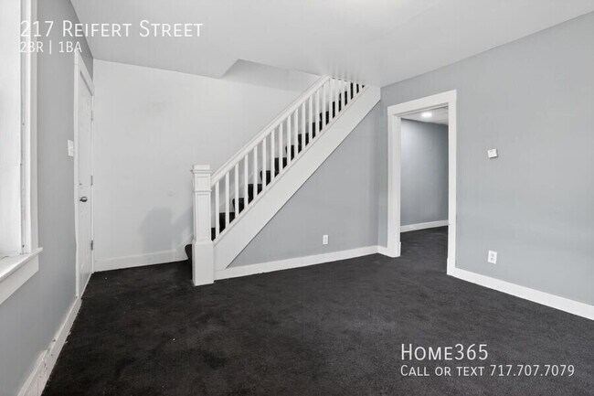 Building Photo - 217 Reifert St