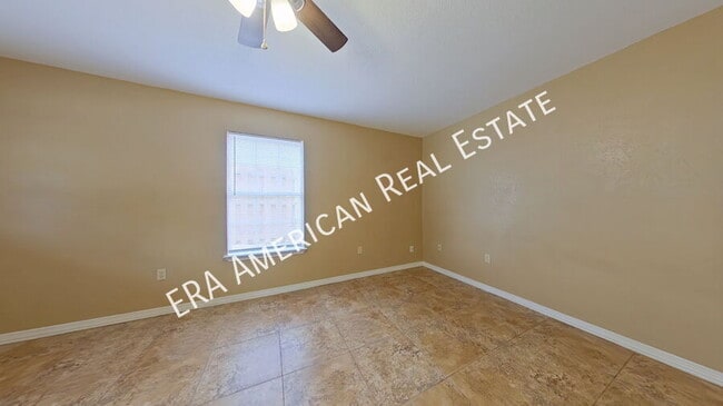 Building Photo - 610 Lee Ave