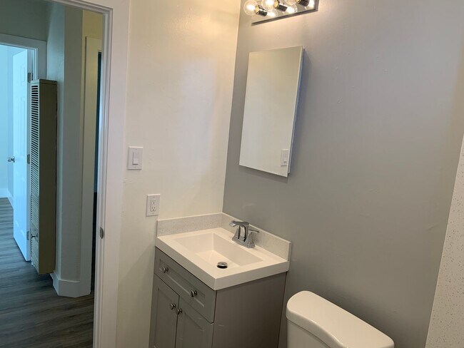 Building Photo - Beautifully Remodeled 3BR/1BA Home in Prime San Pablo Location