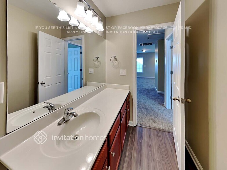 Building Photo - 6563 Guard Hill Dr