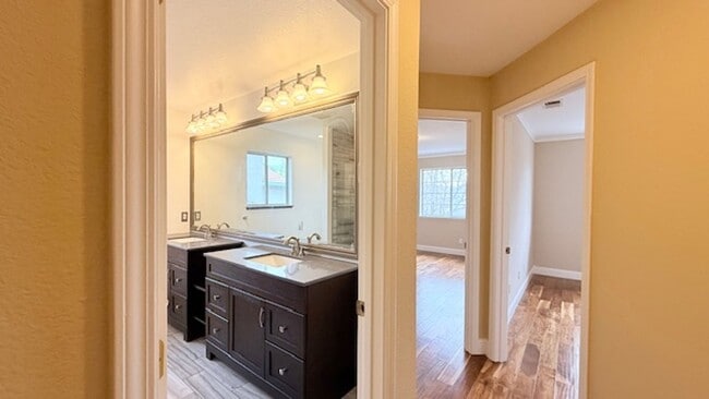 Building Photo - Stunning 4BD/3BA, Two-Story Home With Swimming Pool in Bettencourt Ranch, Danville- Available NOW!