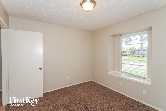 Building Photo - 16318 Sky Blue Ln