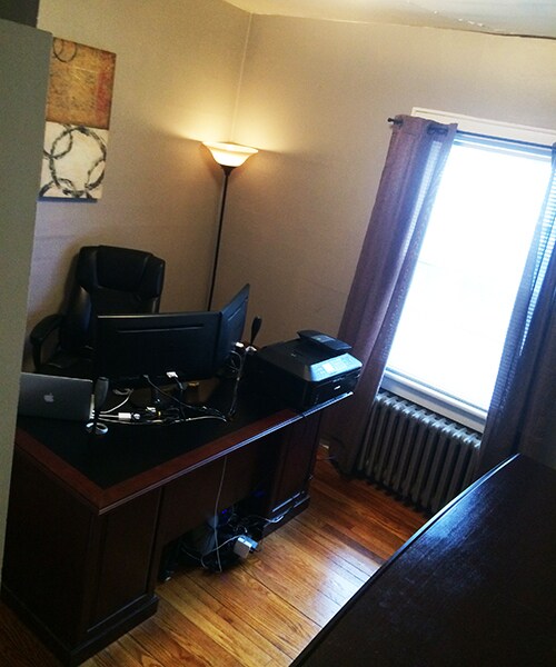 Building Photo - 1214 Park Ave