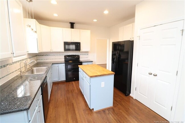 Building Photo - 1255 Magnolia Hill Rd