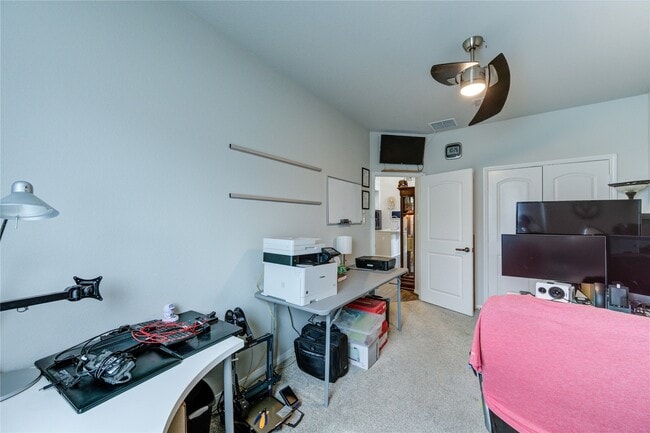 Building Photo - 30434 Butternut Oak Ln