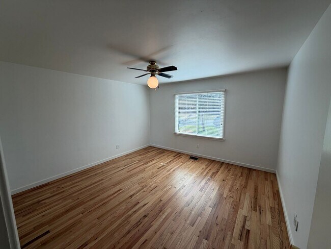 Building Photo - 2 bedroom | 2 bathroom | Single family home in Arden Park