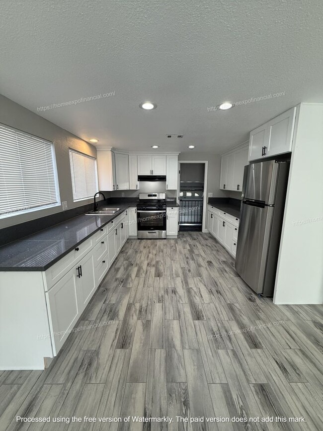 Building Photo - Nice Home For Rent