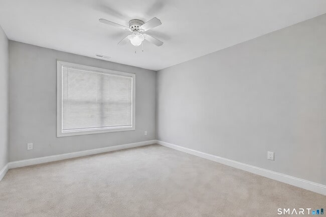 Building Photo - 240 Highland Ave