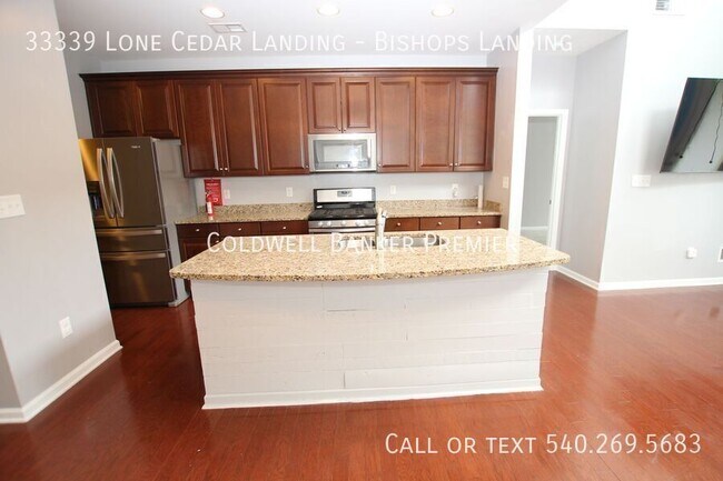 Building Photo - 33339 Lone Cedar Landing