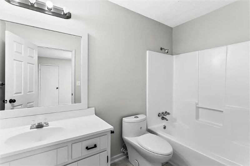 Building Photo - 176 Timber Creek Ln SW