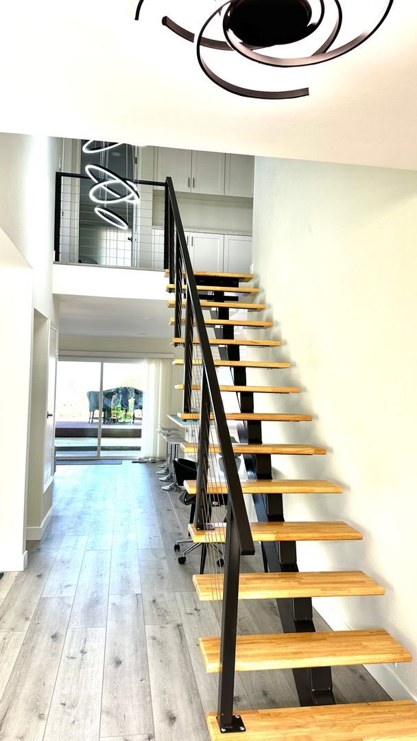 Building Photo - Stunning Newly Renovated 3BD/2.5BA Luxury ...