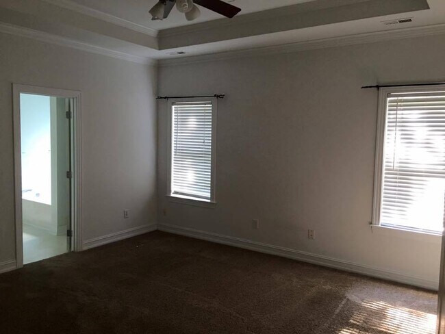 Building Photo - 20224 Colony Point Ln