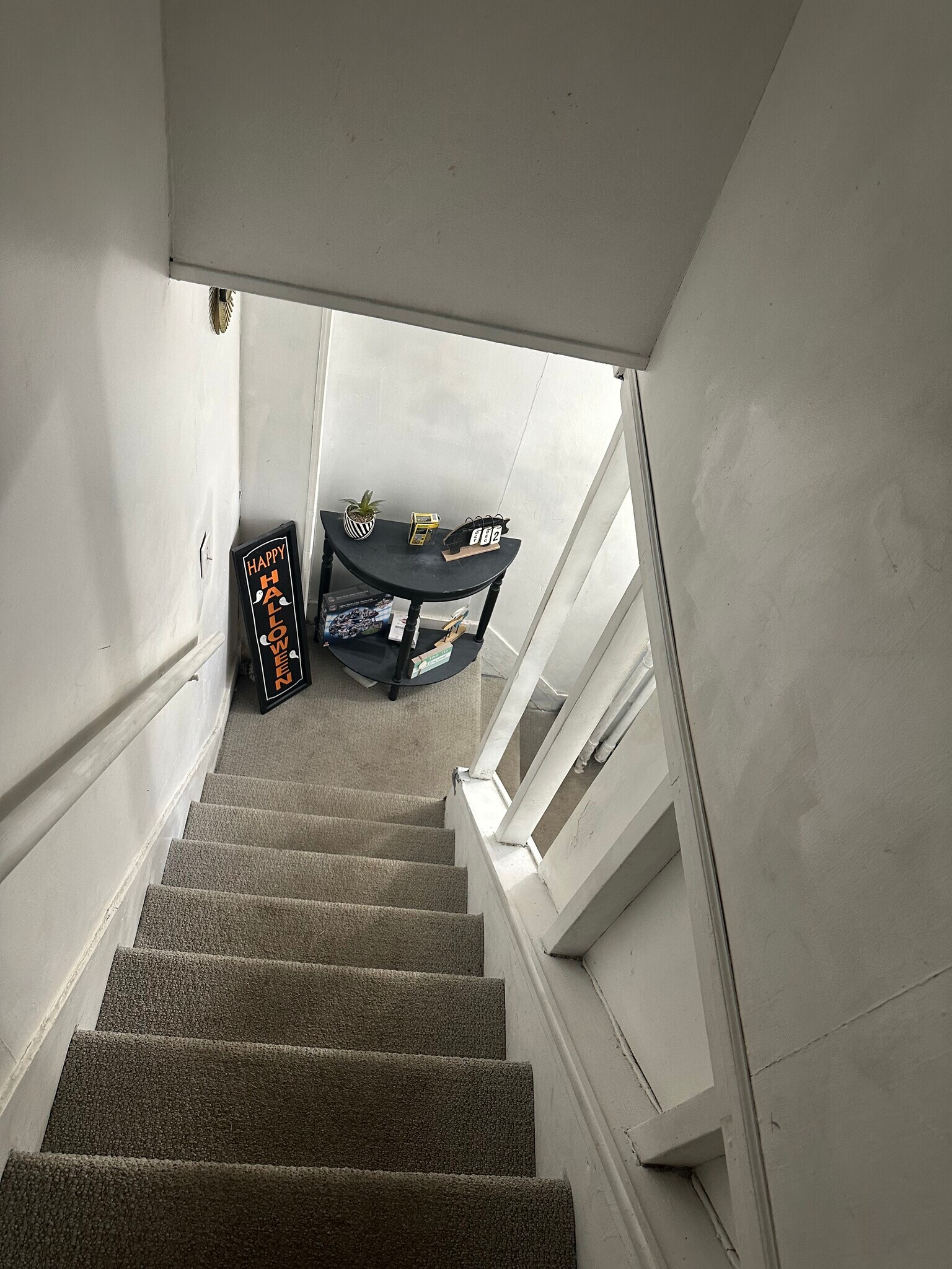 Building Photo - 58 Tolland St