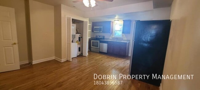 Building Photo - 413 N Hancock St