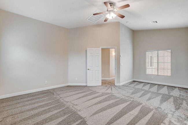 Building Photo - Beautiful 2story house with strip views
