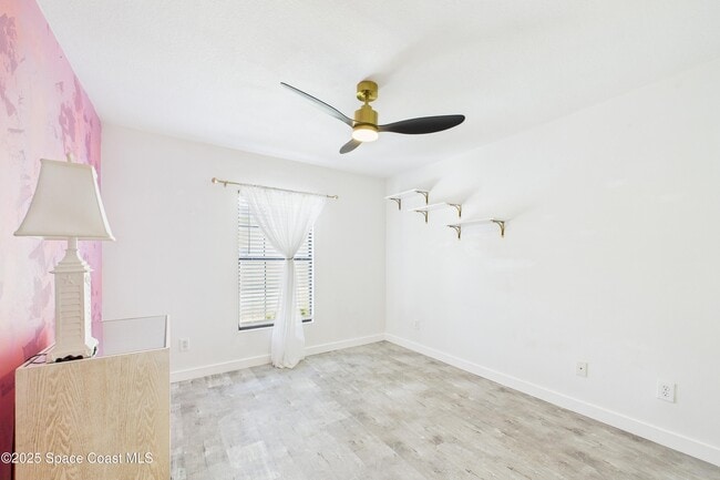 Building Photo - 1010 Luminary Cir