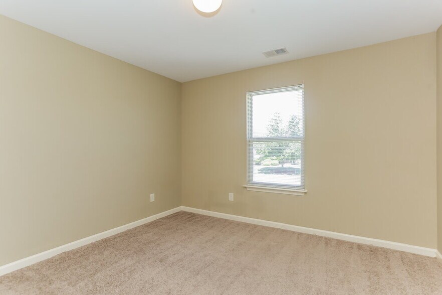Building Photo - 75 Hamil Ct NW