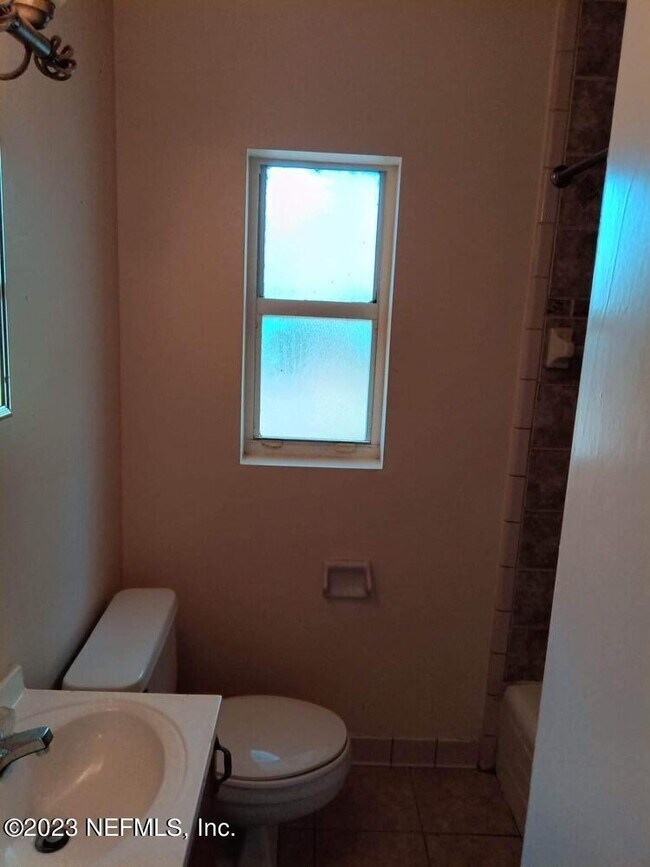 Building Photo - 6103 Wilson Blvd