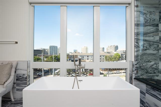 Building Photo - 2934 N Hall St