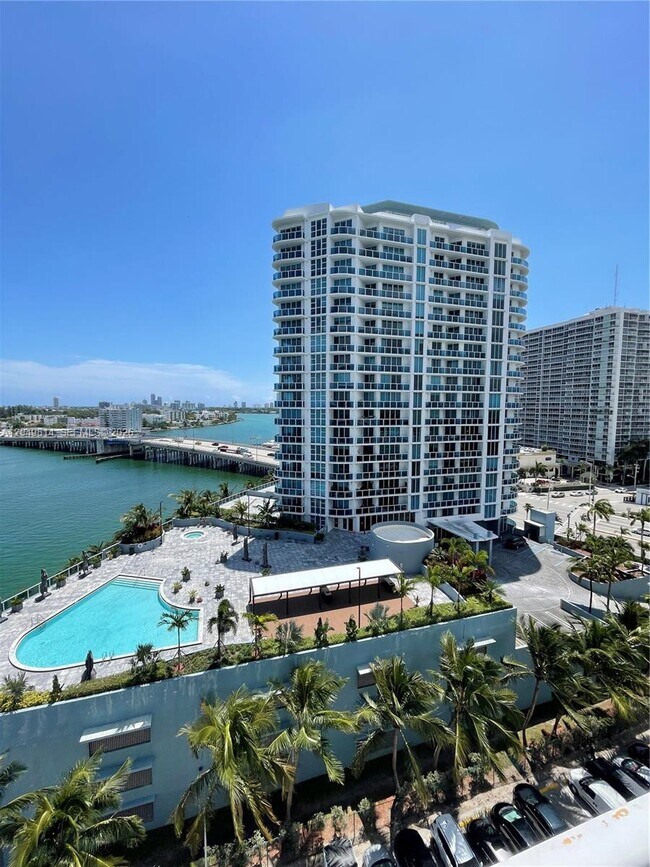 Building Photo - 1865 79th Street Causeway