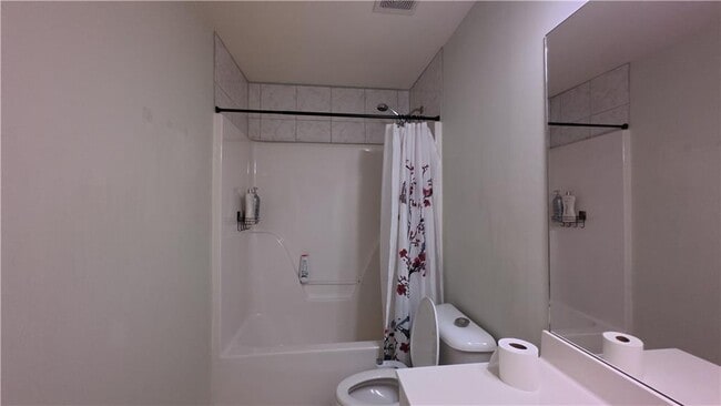 Building Photo - 2398 Meadow Falls Ln