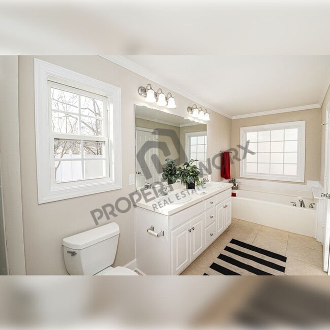 Building Photo - Single Family Home in Rocky Mount
