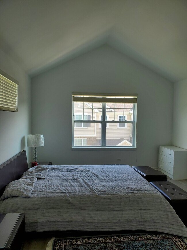 Building Photo - 300 Timberleaf Cir