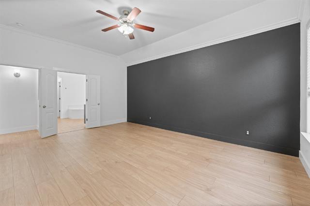 Building Photo - 400 Hidden Lake Ct