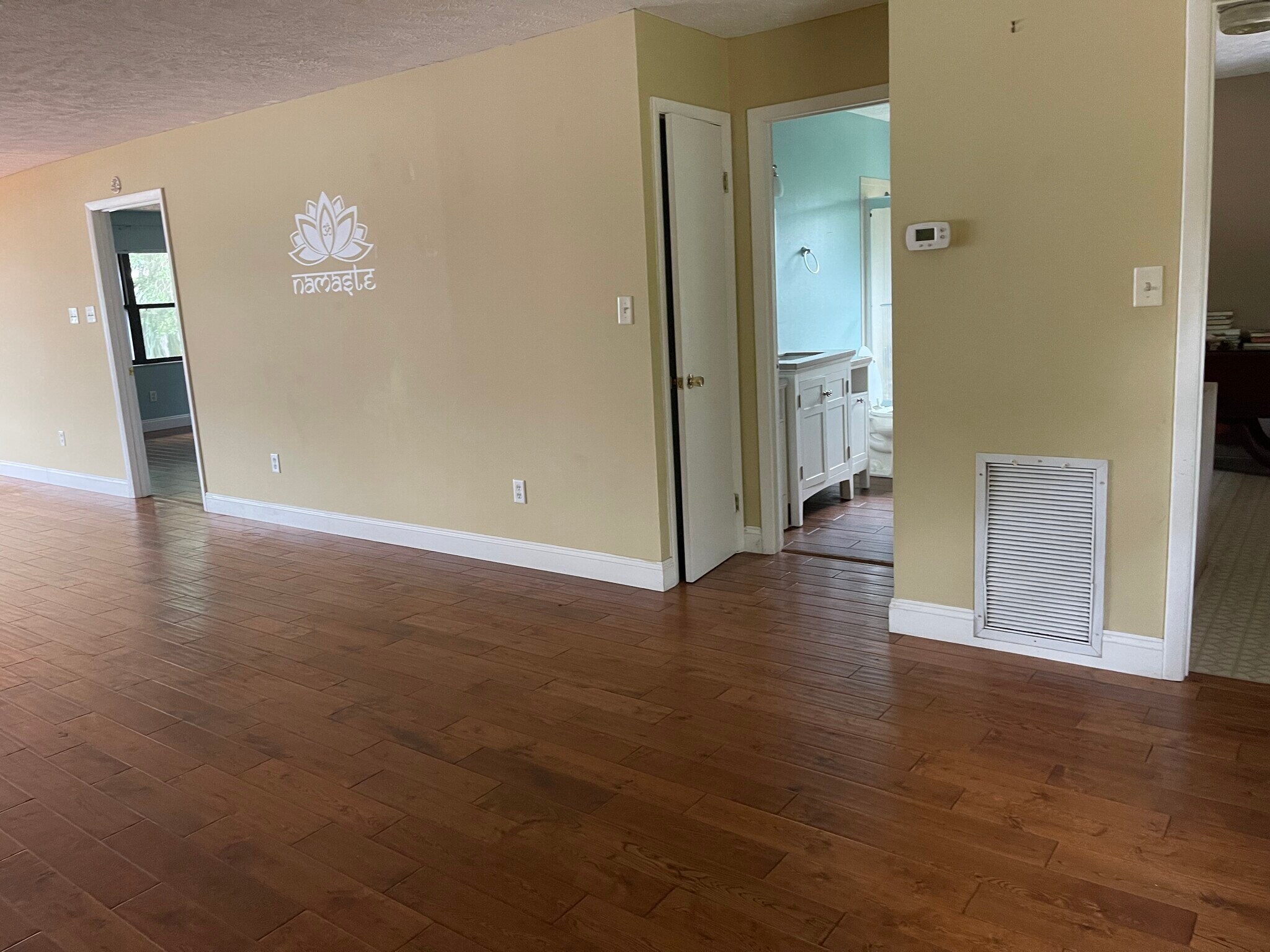 Living room - 10180 SE 139th Plz